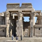 Door opgravingen en overblijfselen kennis van Oude Egypte